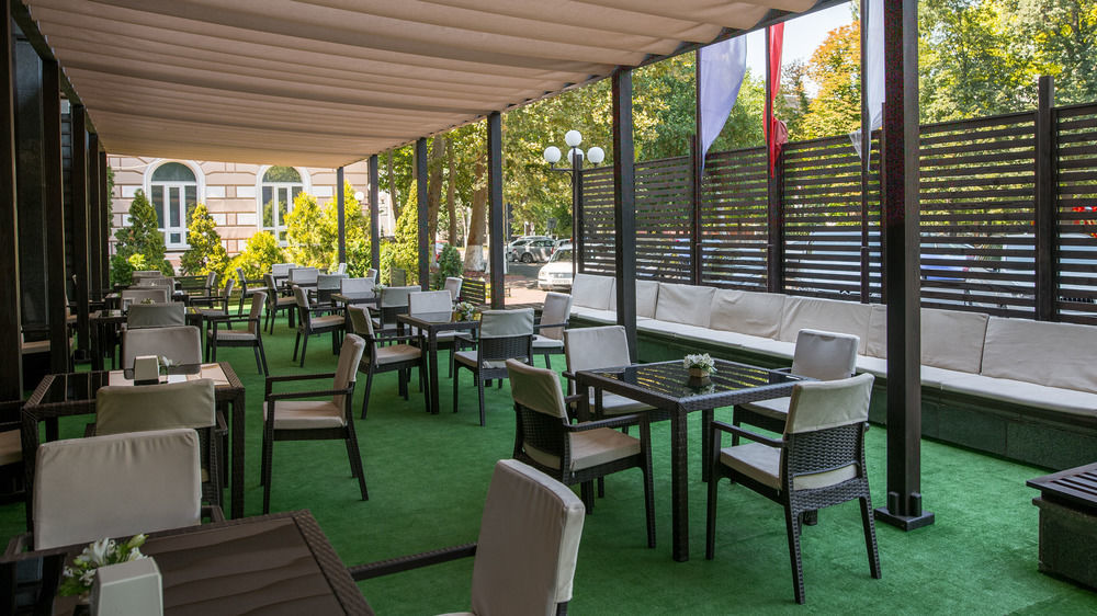 Codru Hotel Kisinyov Kültér fotó